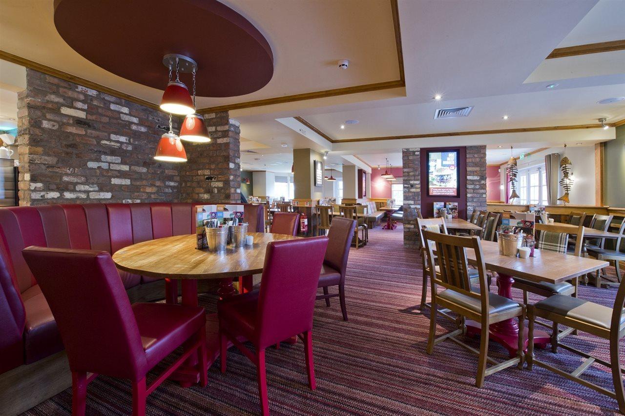 Premier Inn Premier Inn Bideford Exterior foto